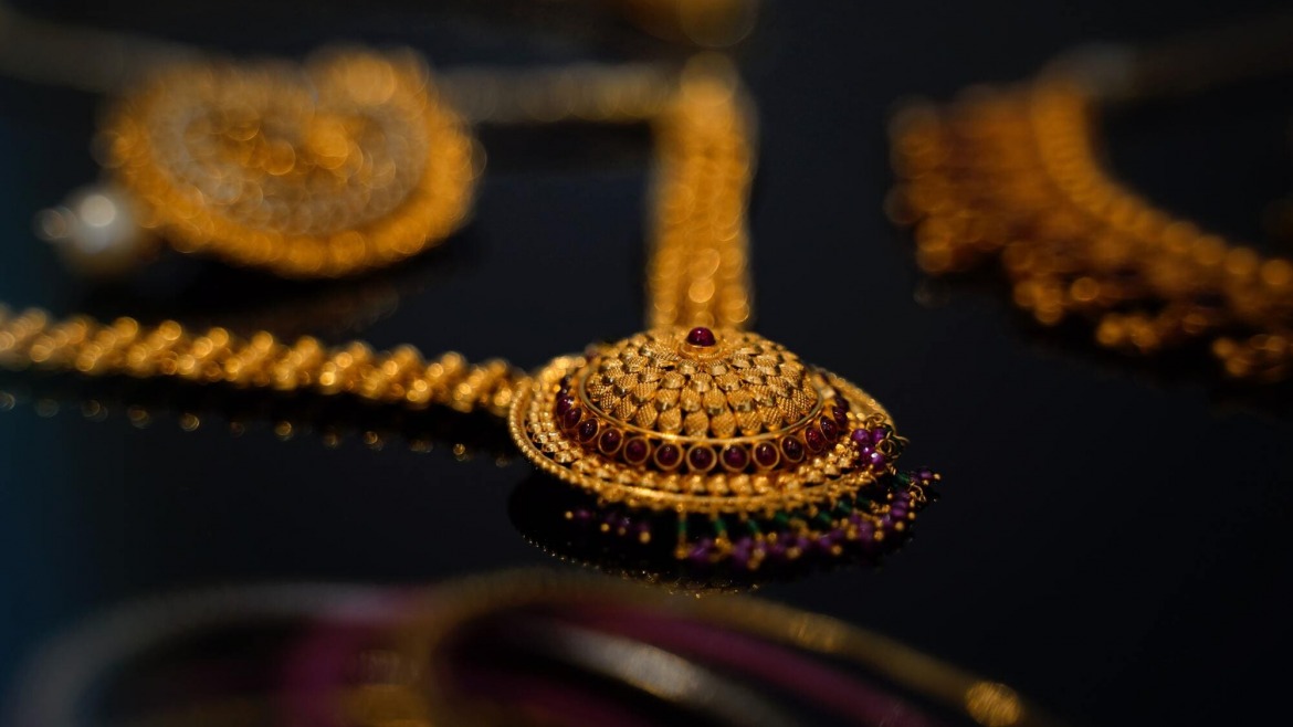 Jewelry layering, l’arte di abbinare tanti gioielli insieme
